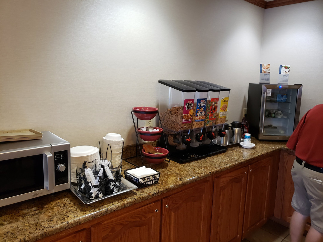 Best Western Plus Capital Inn主图