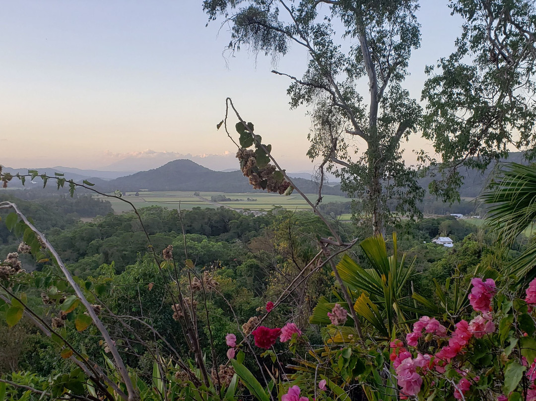 迈泰度假村主图