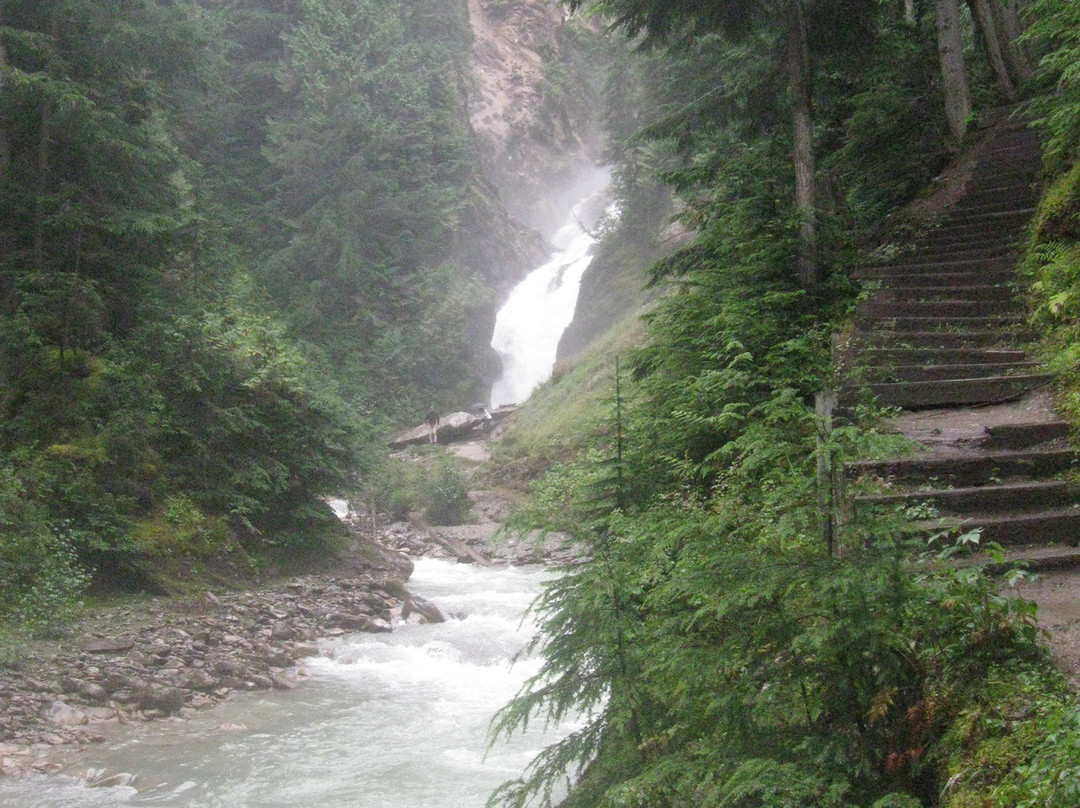 Bear Creek Falls景点图片