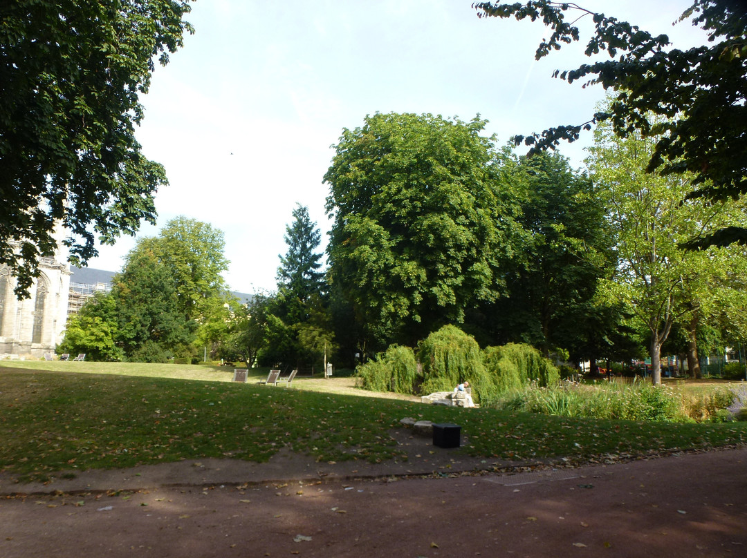 Jardin de l’Hotel-de-Ville景点图片