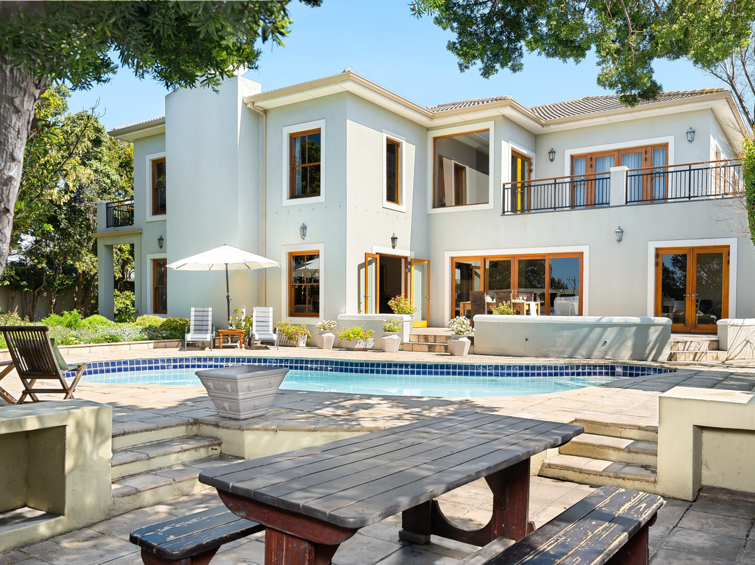 Thomson's Accommodation主图