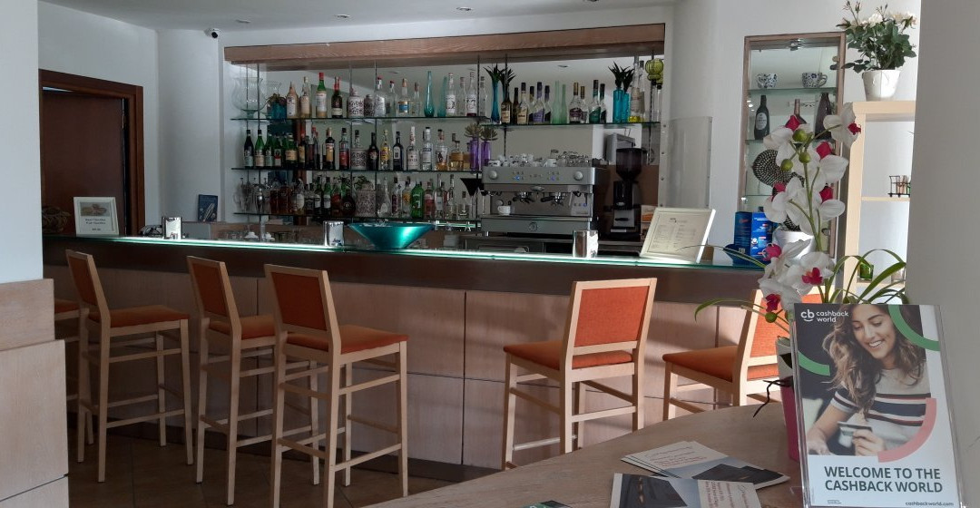 达堤妮酒店主图