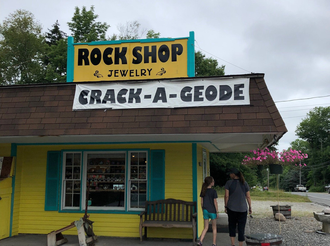Unique Rock Shop景点图片