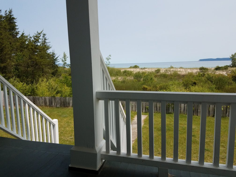 Sleeping Bear Point Maritime Museum景点图片