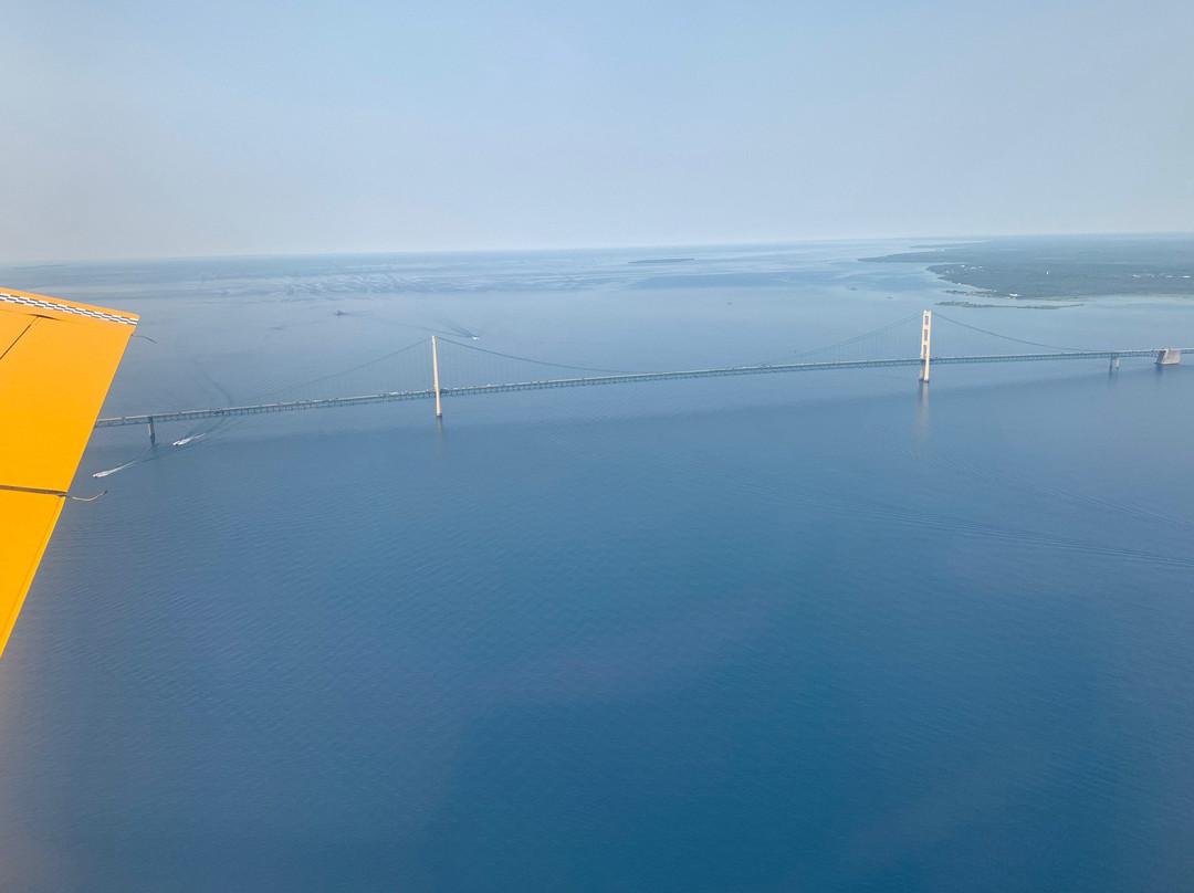 Great Lakes Air景点图片