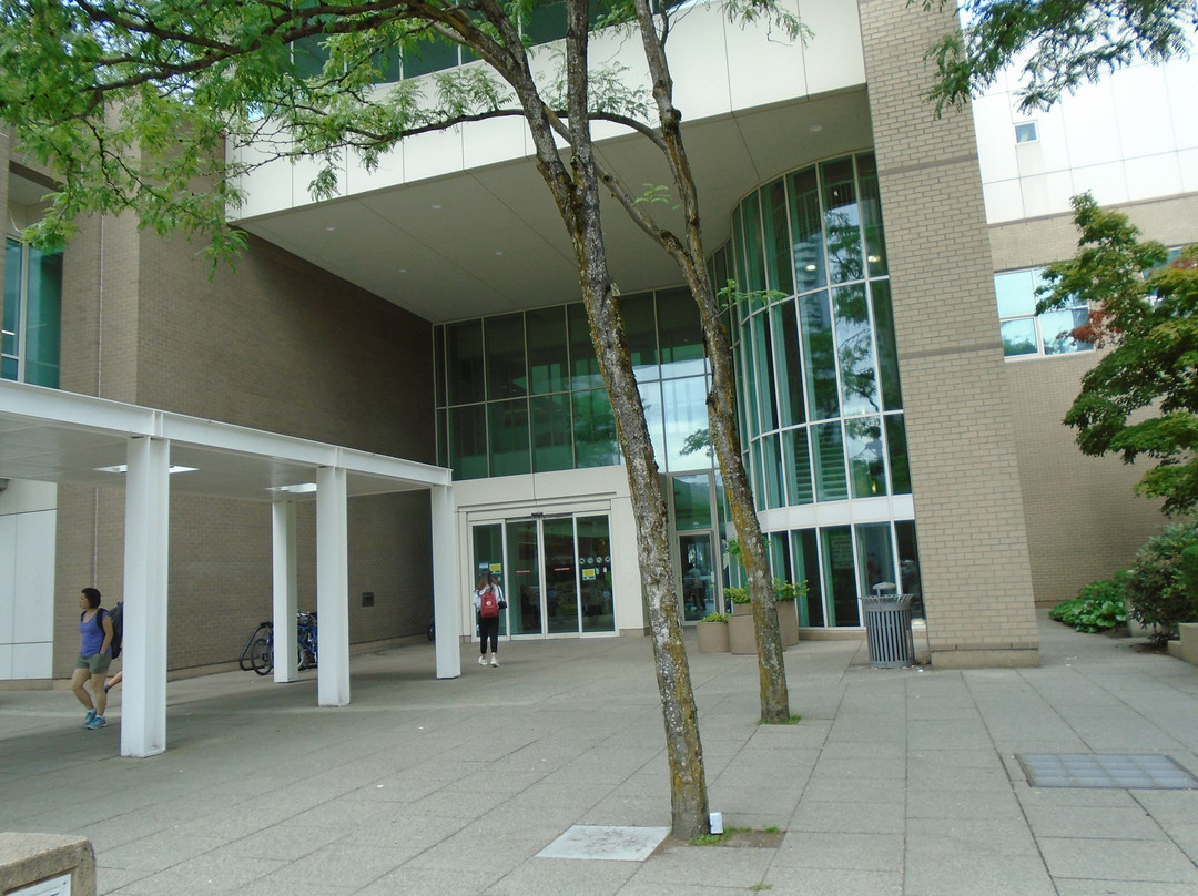 Burnaby Public Library-本那比必去景点
