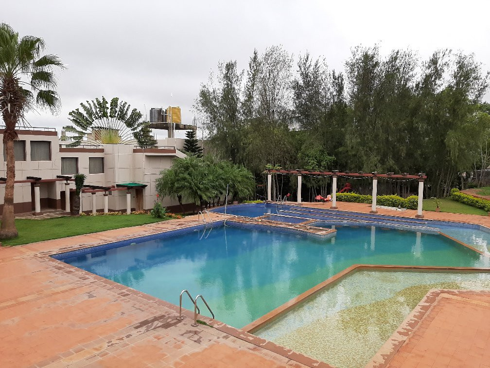 Cotton County Club And Resort主图