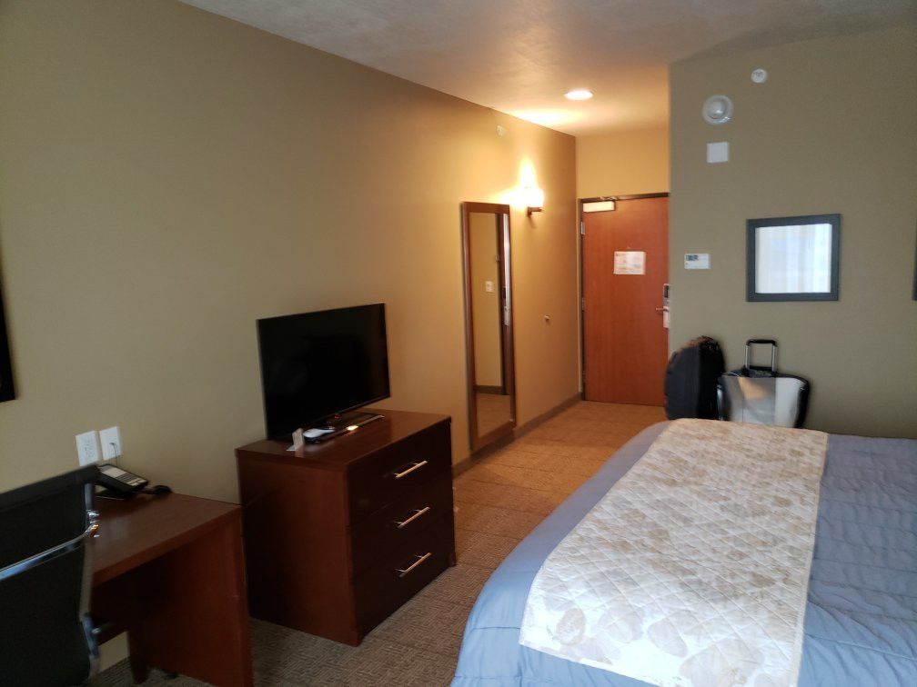 Heartland Inn and Suites主图