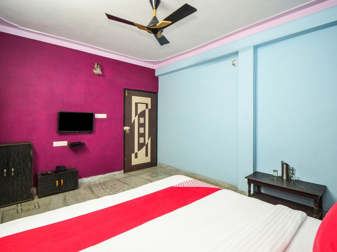 Collection O 23148 The Royal Villa And Restaurant主图