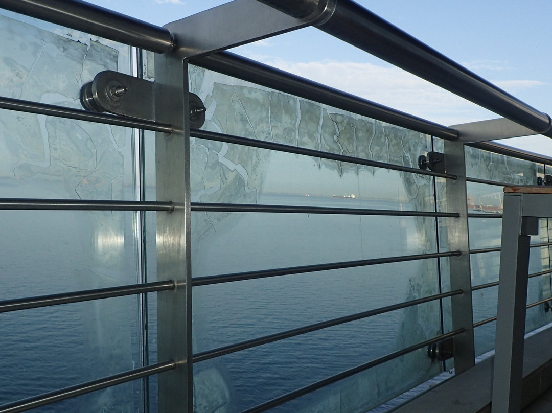 戴奥斯尊享人生酒店主图