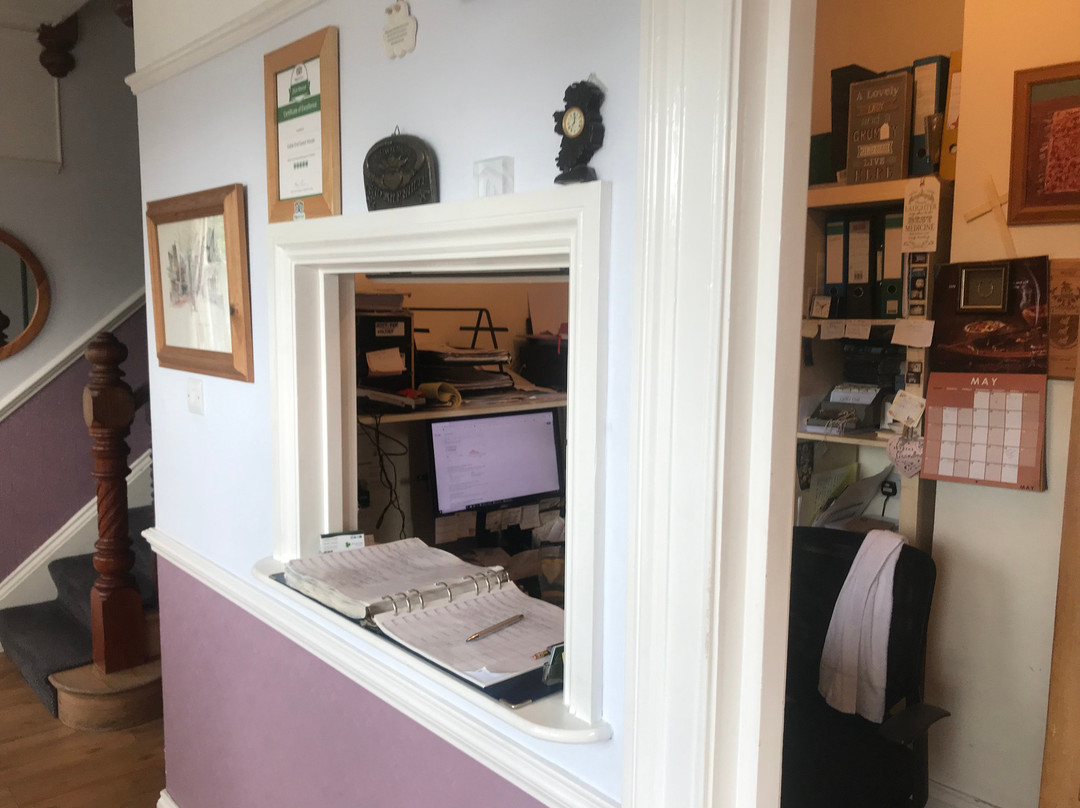 Gable End Guest House主图