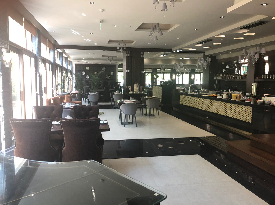 多瑙河花园酒店主图