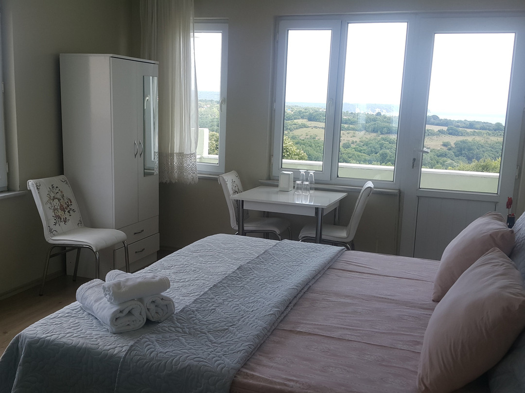 Lara Konuk Evi̇  kıyıkoy主图