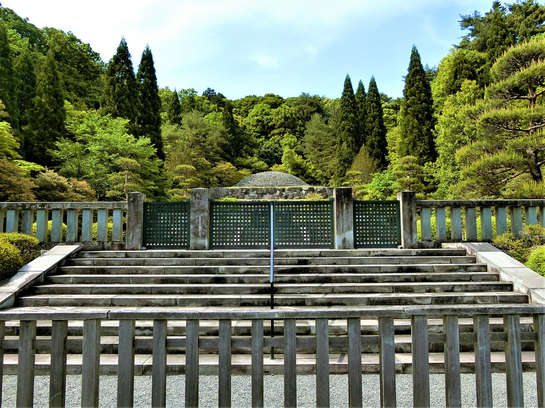 Musashi Imperial Graveyard-八王子市必去景点