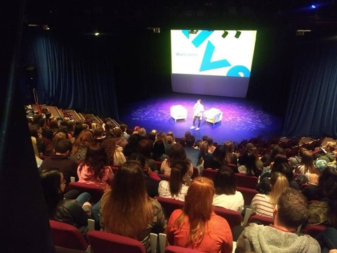 Riverside Theatre-科尔雷恩必去景点