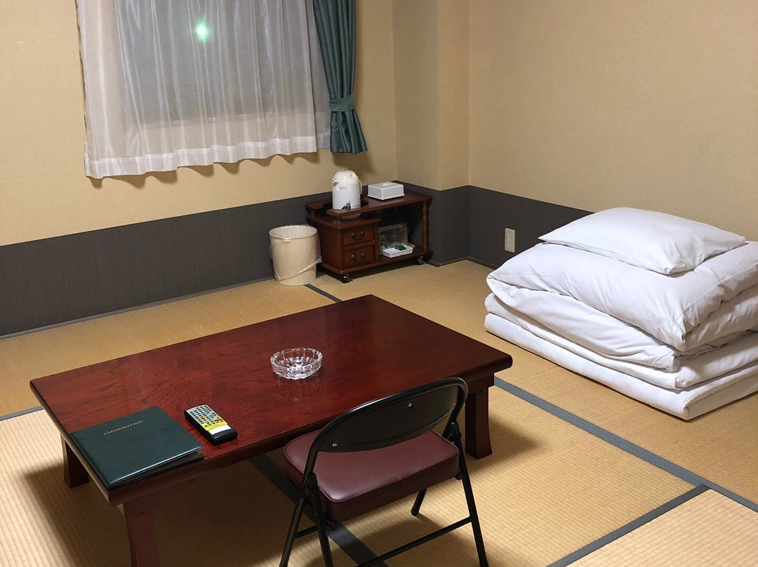 Sky Tower Hotel主图