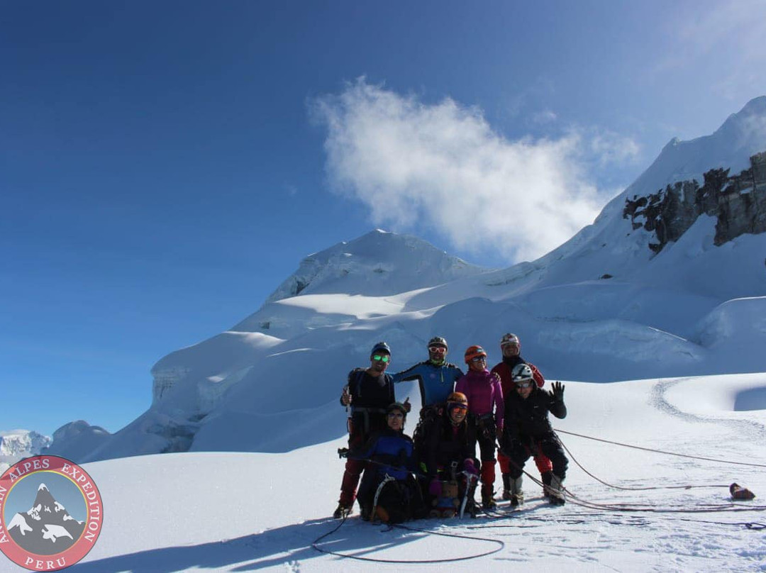 Vallunaraju-瓦拉斯必去景点