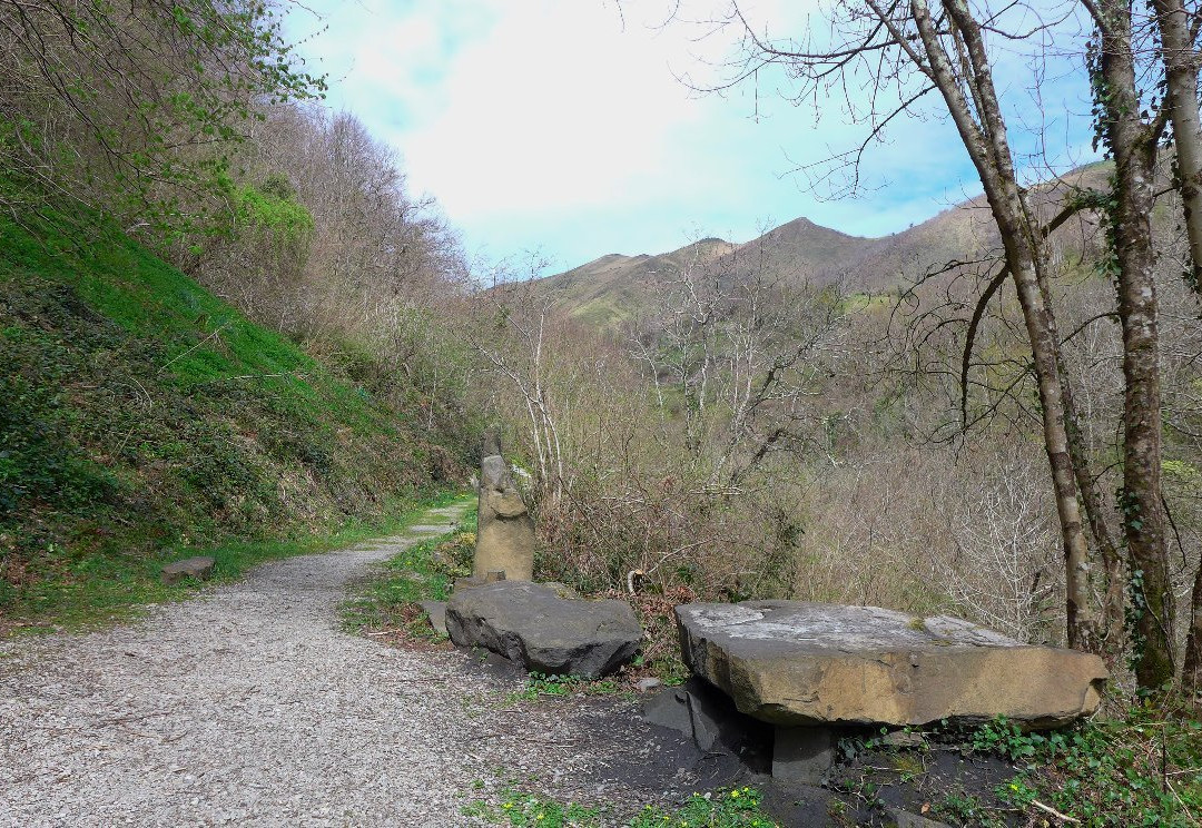 Cascada de Xurbeo景点图片