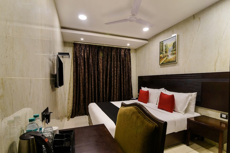 Capital O 22208 Purplepatch Arun Prasath Park主图