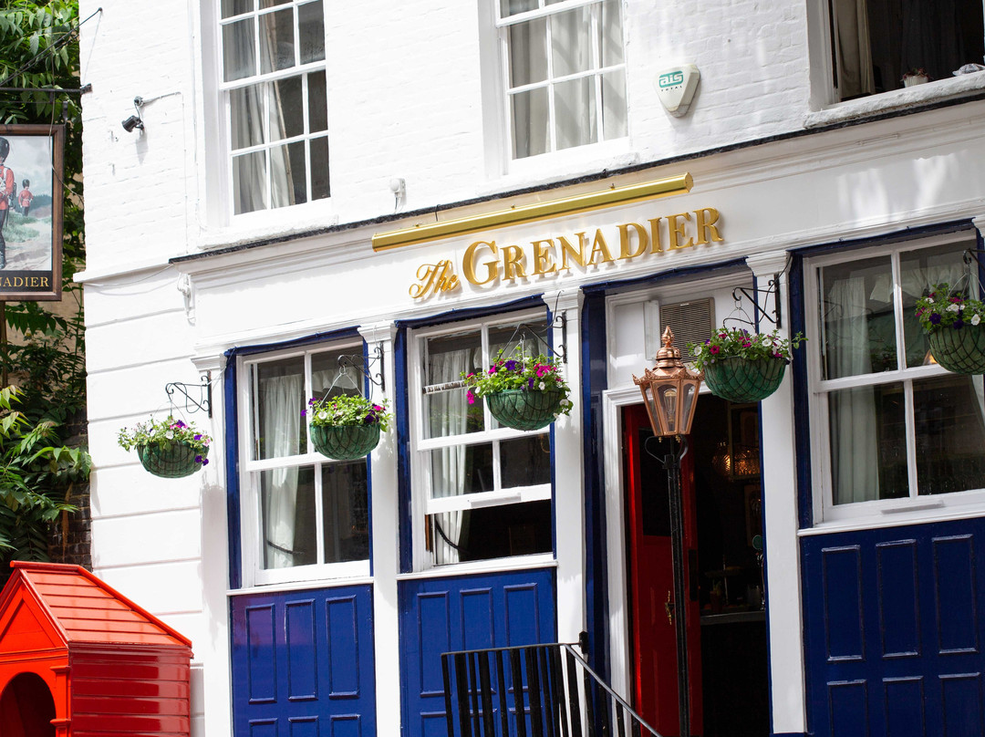 The Grenadier酒吧景点图片