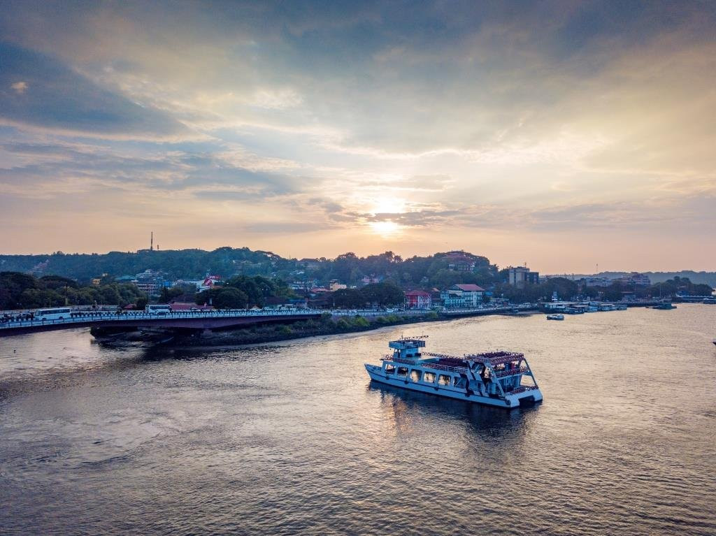 Boat Cruises De Goa景点图片