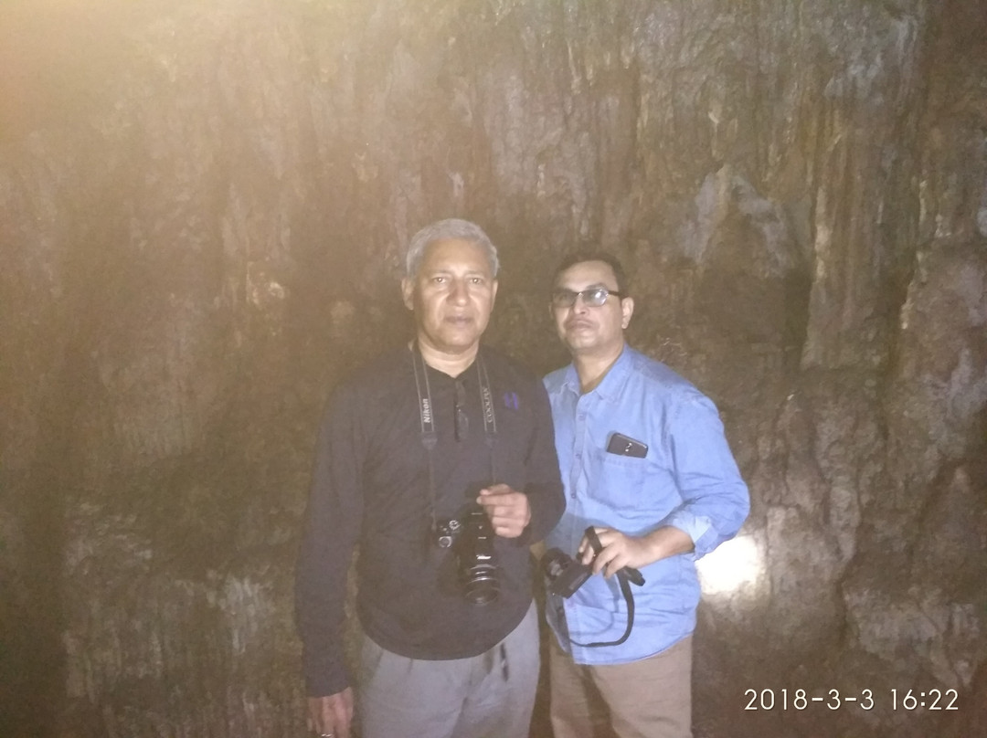Kailash and Kotumsar Cave景点图片