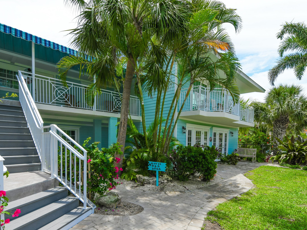 Tropical Breeze Resort主图