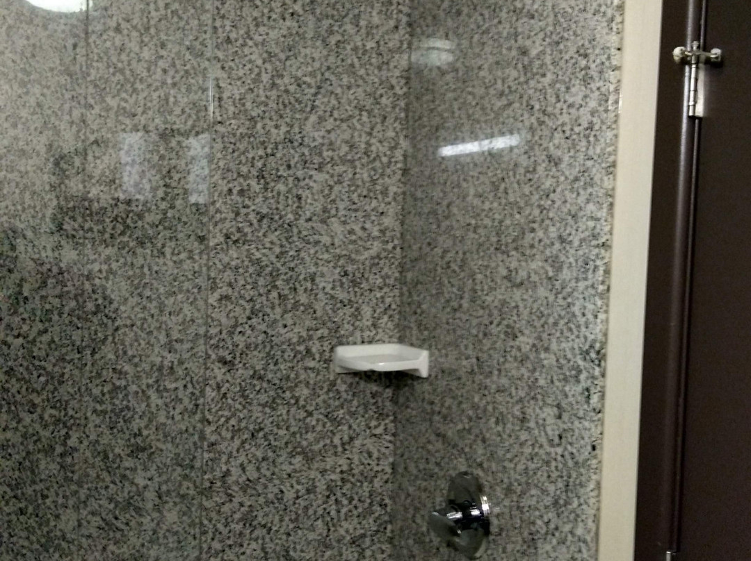 卡尔加里机场欢悦酒店主图