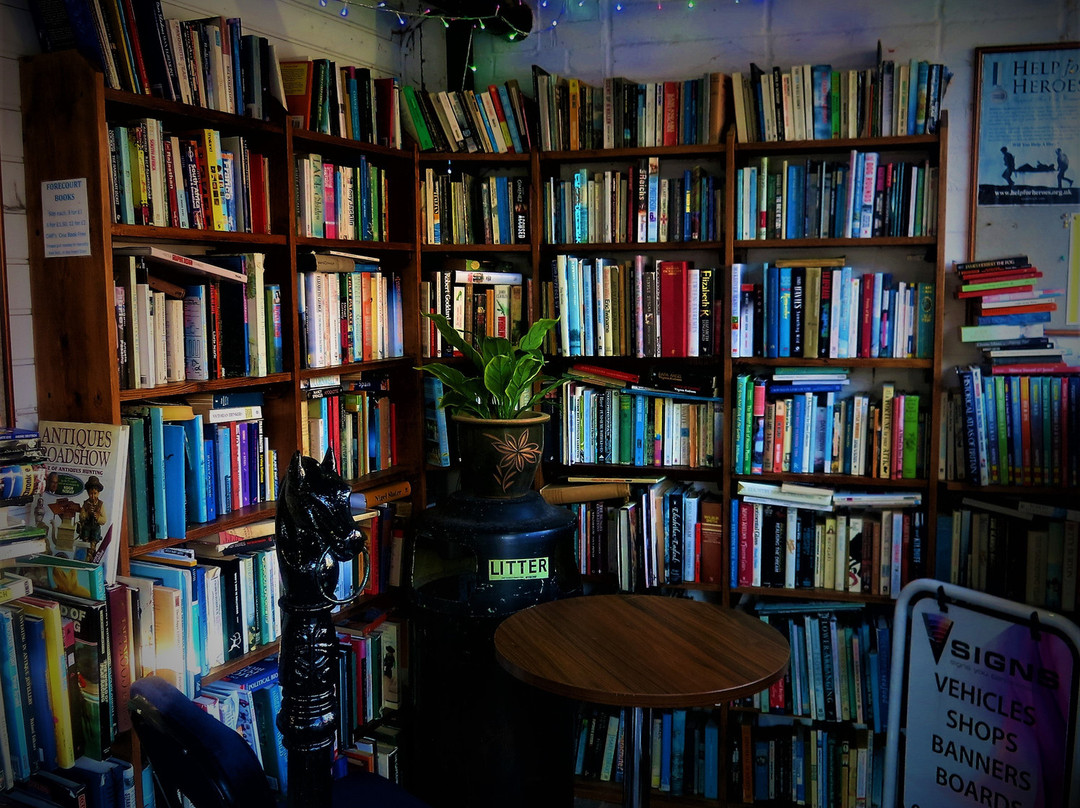The Petersfield Bookshop景点图片