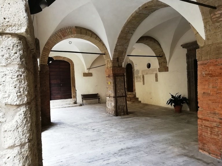 Cattedrale dei Santi Pietro e Paolo (Duomo di Pitigliano)景点图片
