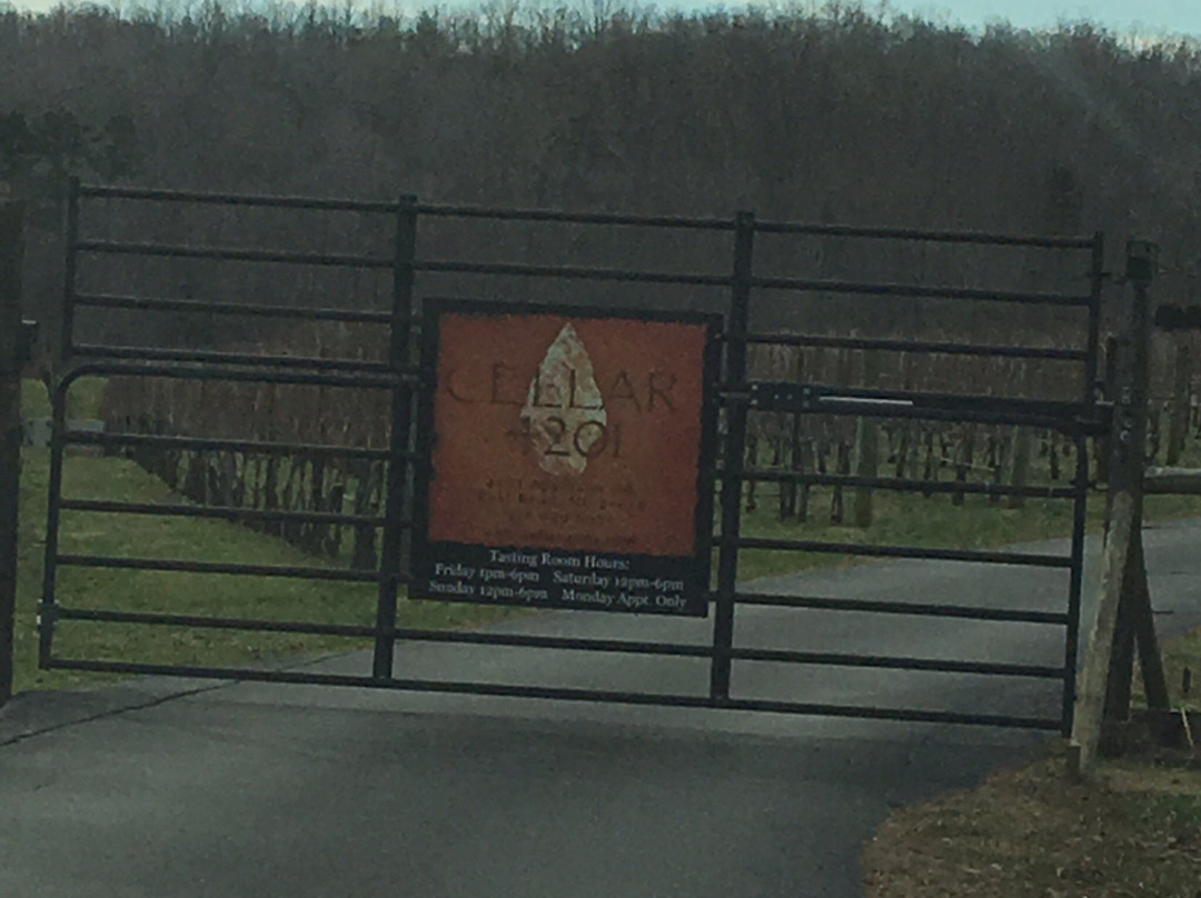 Cellar 4201 Vineyard-East Bend必去景点