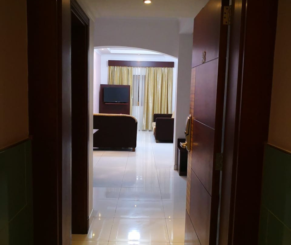 Al Sadarah Hotel Apartments主图
