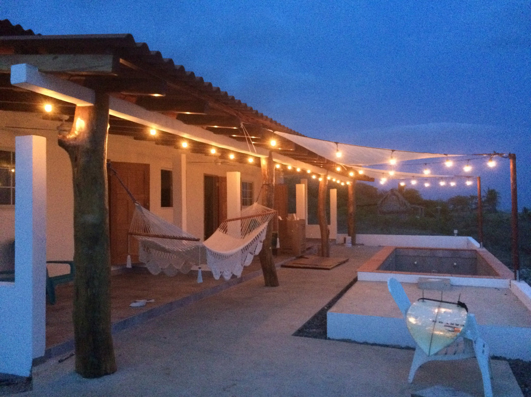 Surf House el fin del mundo