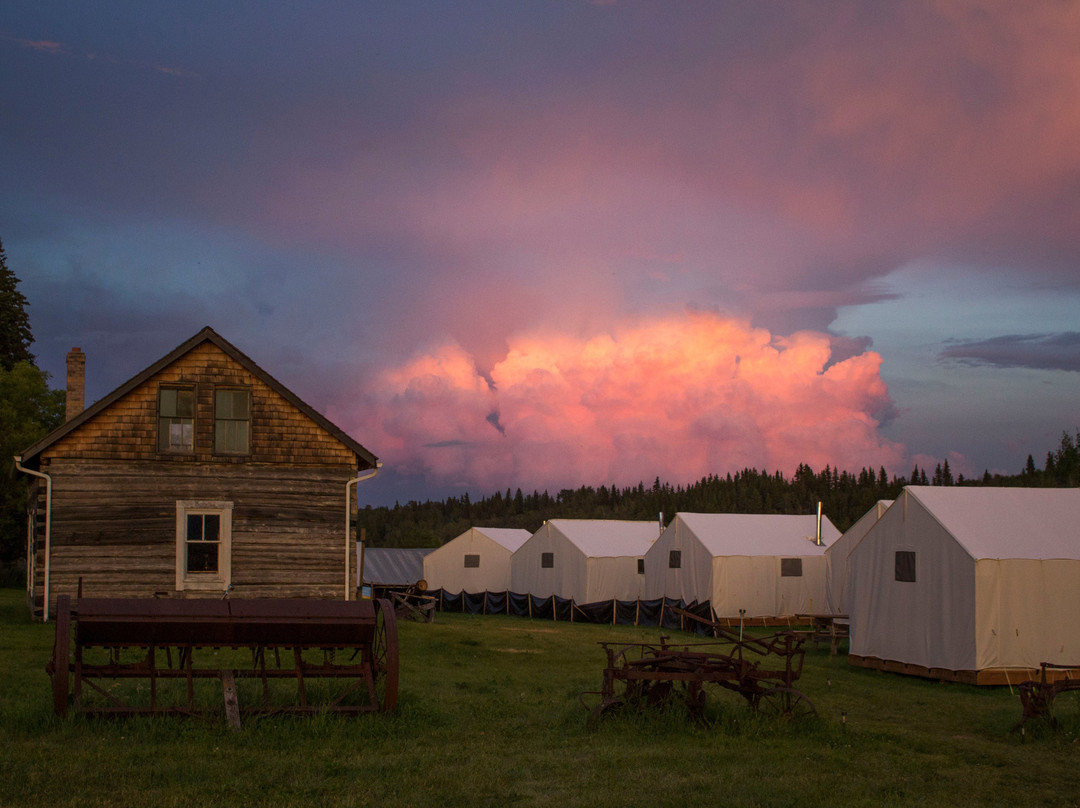 Métis Crossing-烟湖必去景点