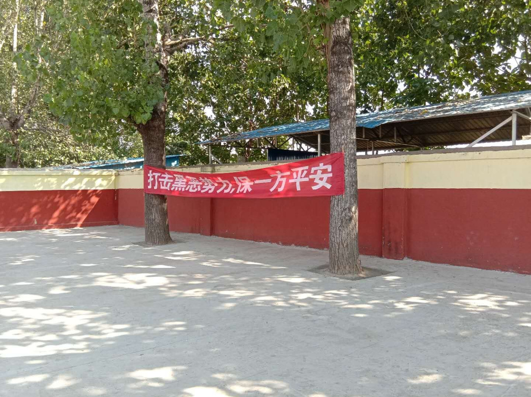 振华商厦(潍州路)-潍坊市必去景点