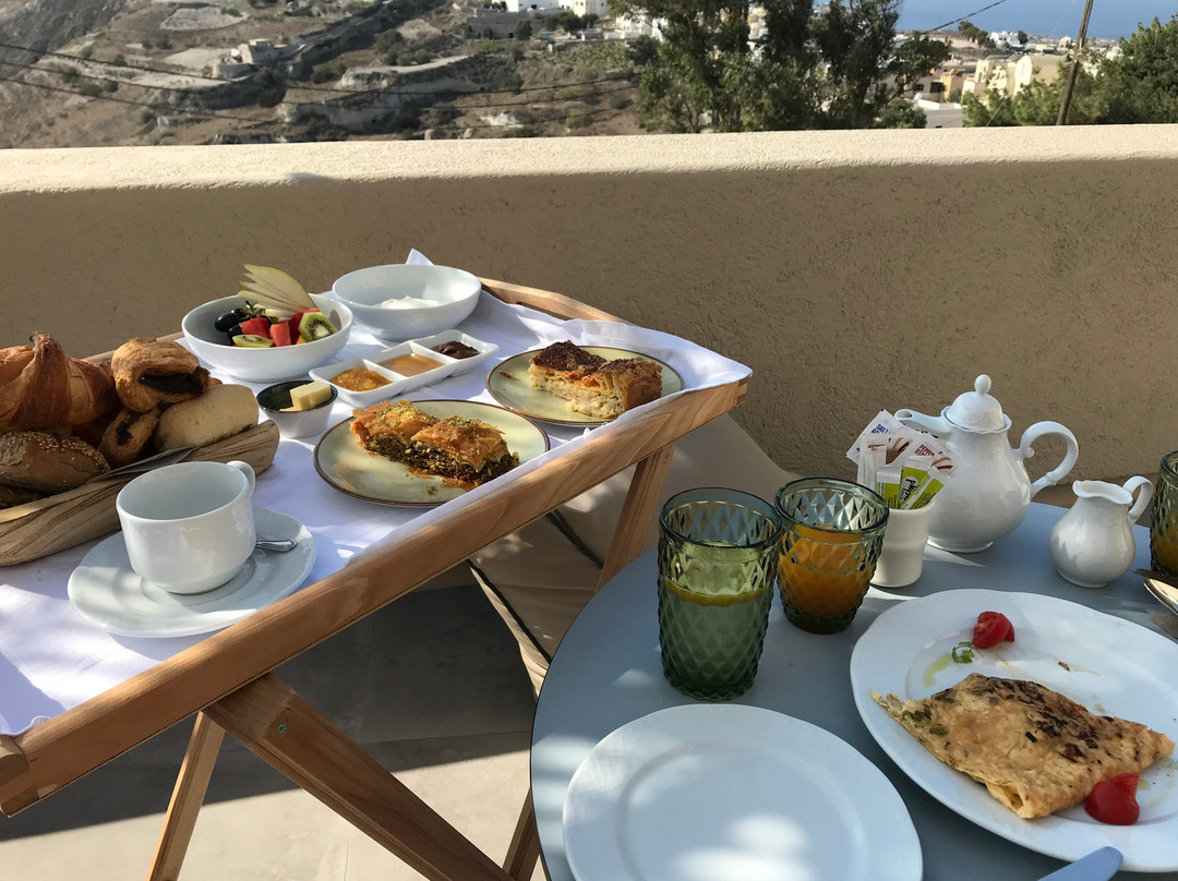 Aeon Suites Hotel主图