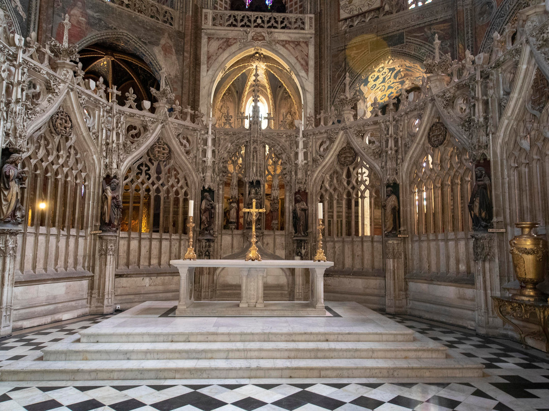 Cathedrale Saint Pierre et son Cloître景点图片