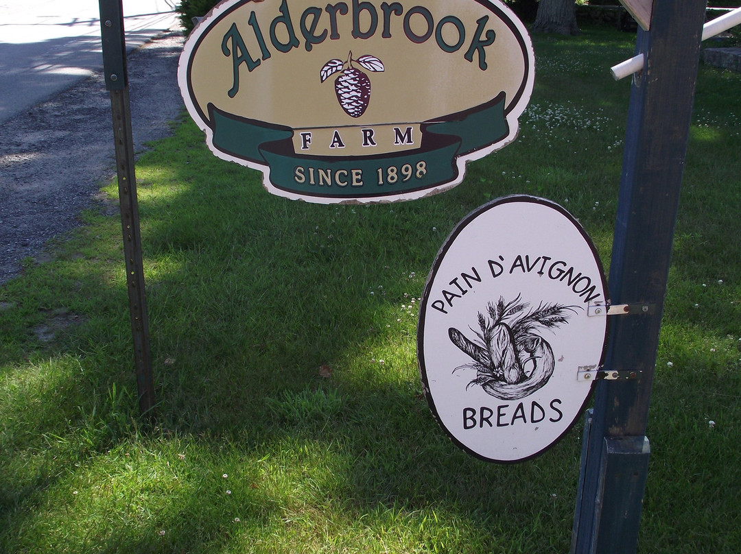 Alderbrook Farm景点图片