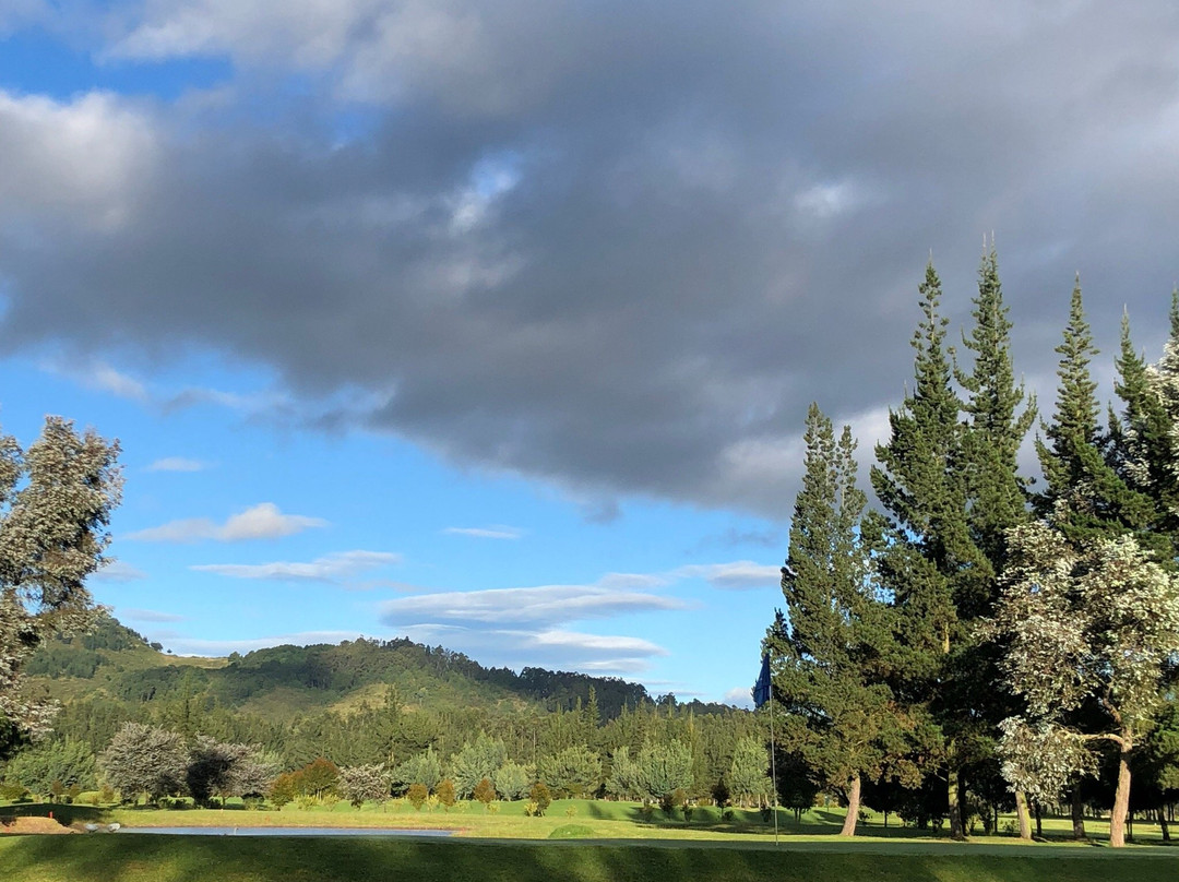 Golf Club Briceno-博亚卡必去景点