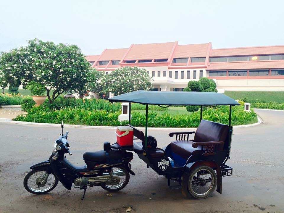 MR. LUCKY's Tuk Tuk景点图片