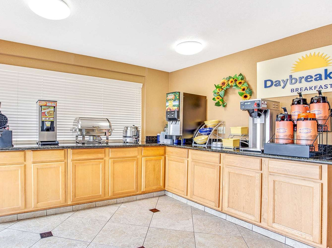 Days Inn by Wyndham Oklahoma City主图