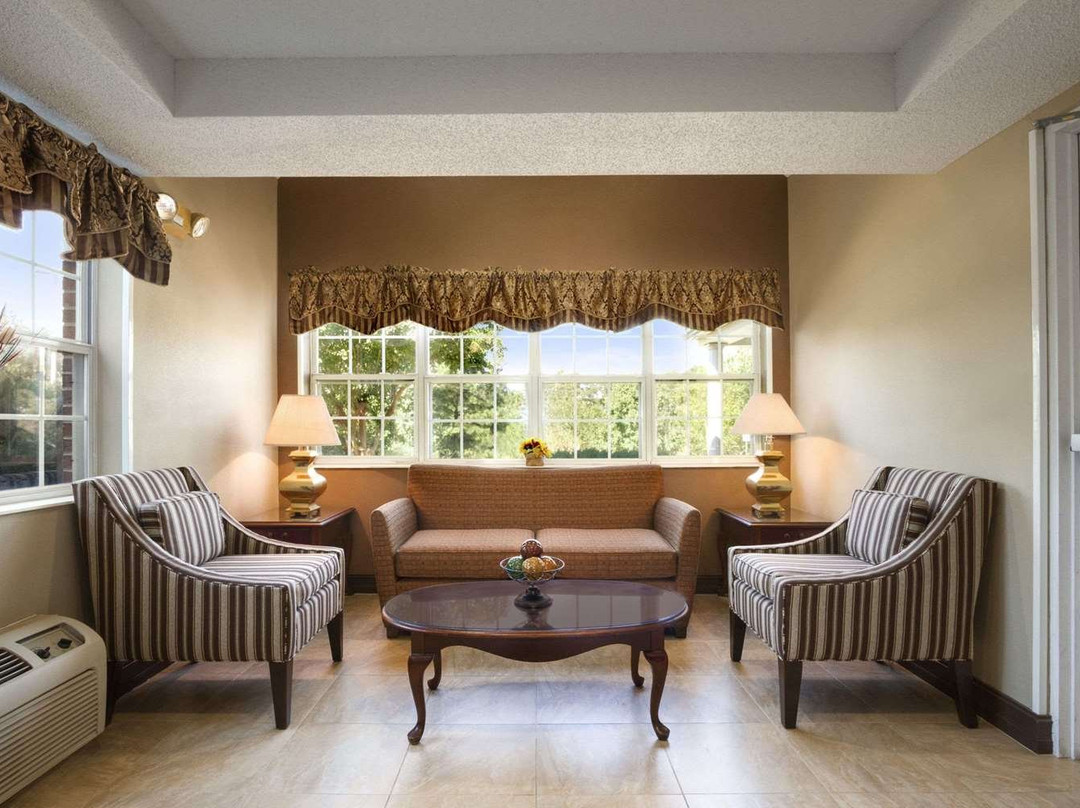 Microtel Inn & Suites by Wyndham Duncan/Spartanburg主图