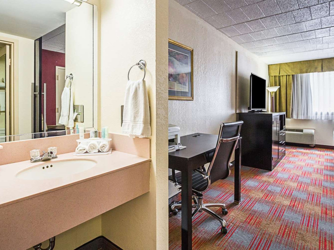 Quality Inn & Suites主图