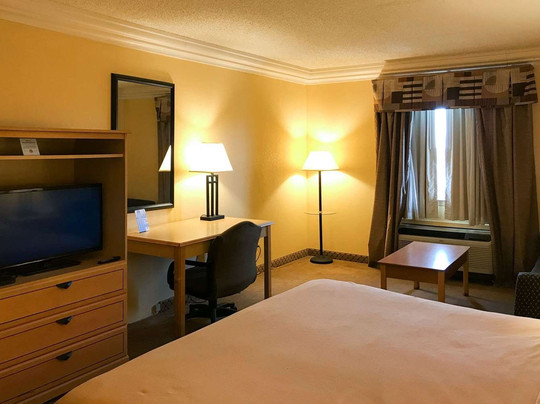 6寺北汽车旅馆主图