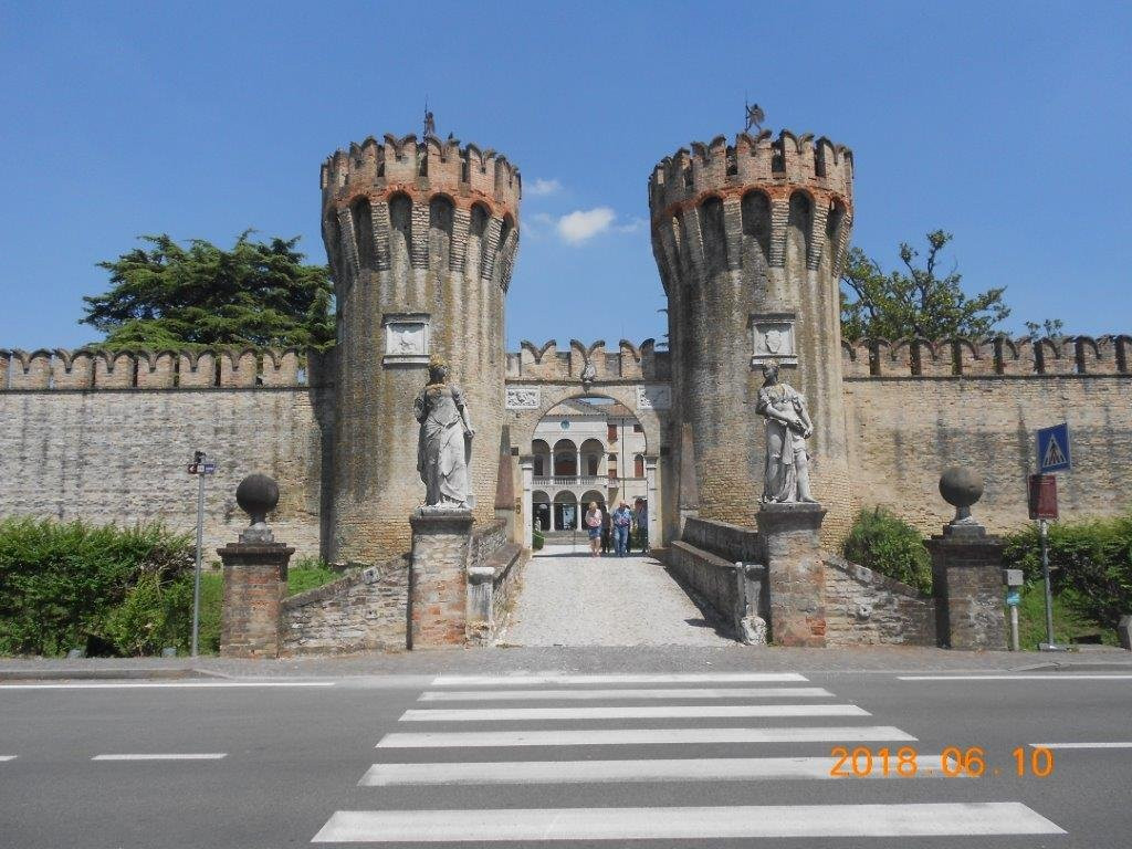 Castello Di Roncade景点图片
