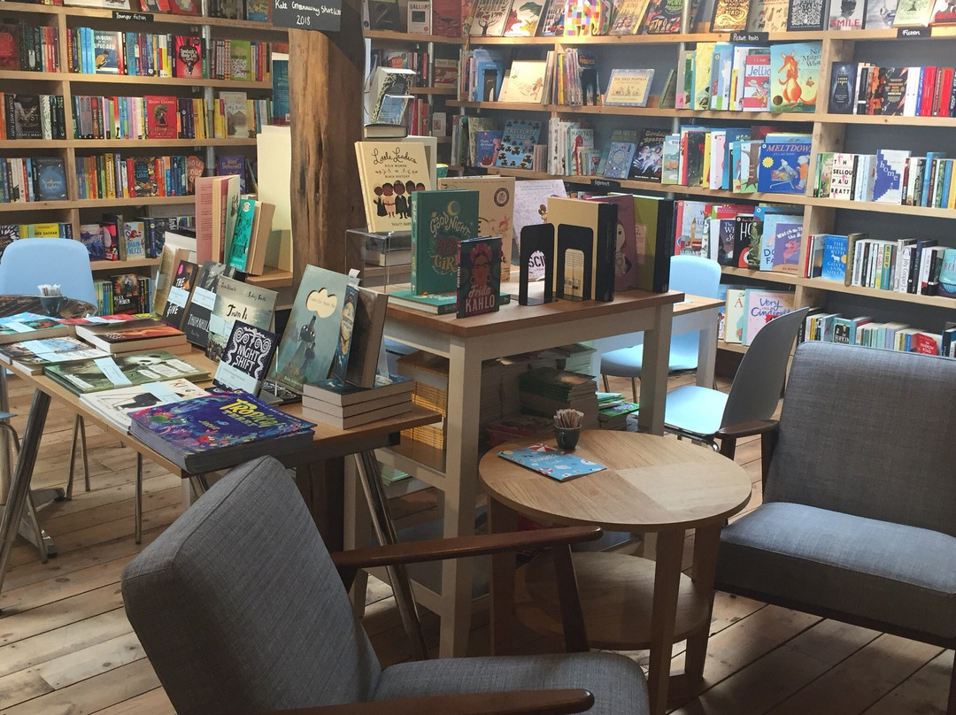 Jaffe & Neale Bookshop and Cafe Stow-山地斯托必去景点