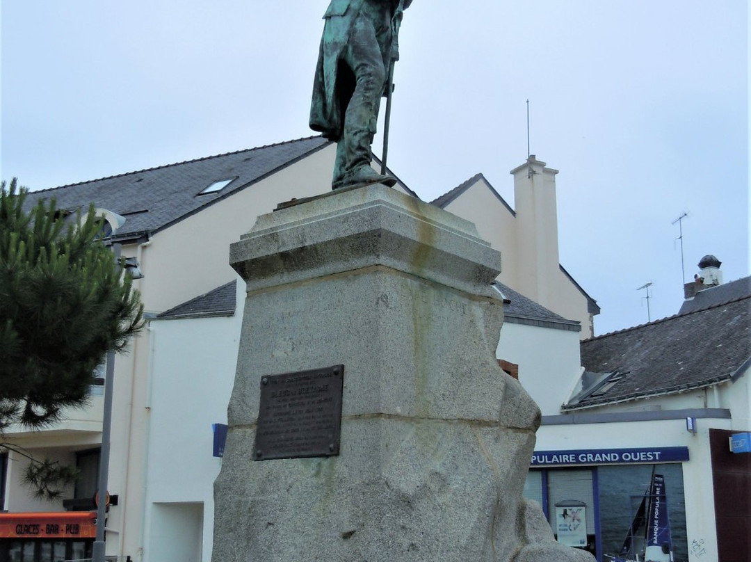 Monument au Général Lazare Hoche景点图片