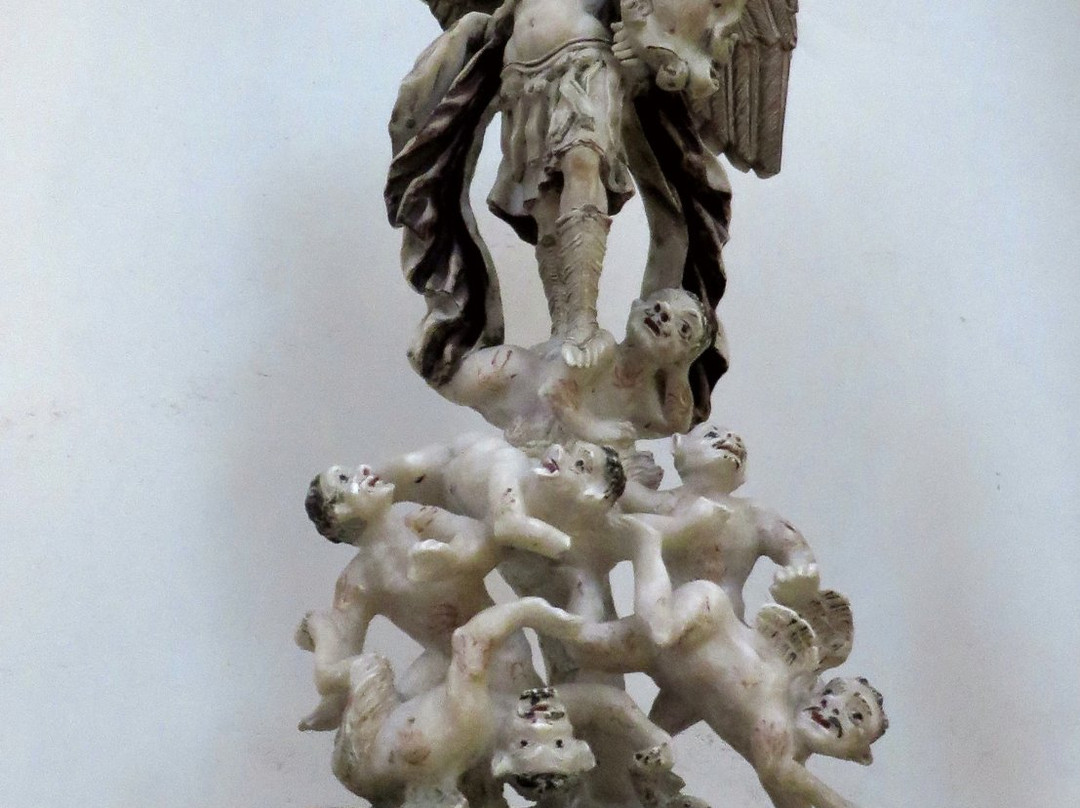 Chiesa di San Michele-帕拉佐洛-阿克雷德必去景点