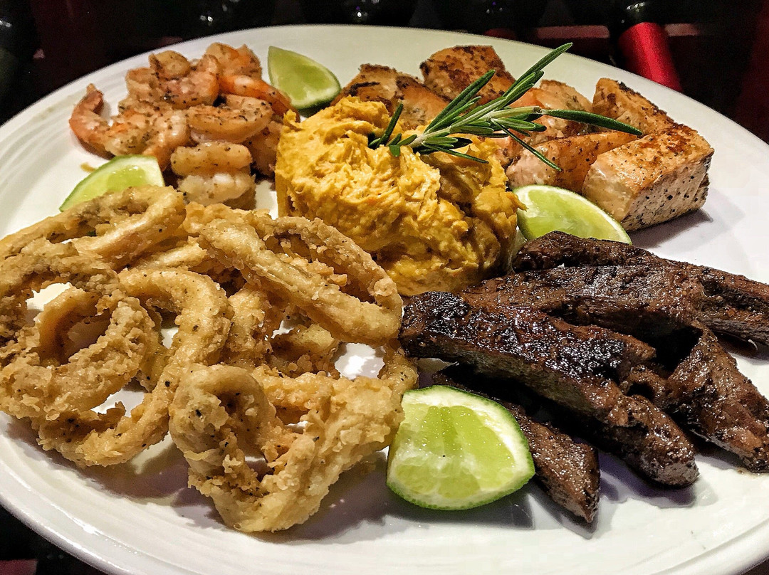 Arroyo Manteca餐馆和美食-Azzucar Cocktails