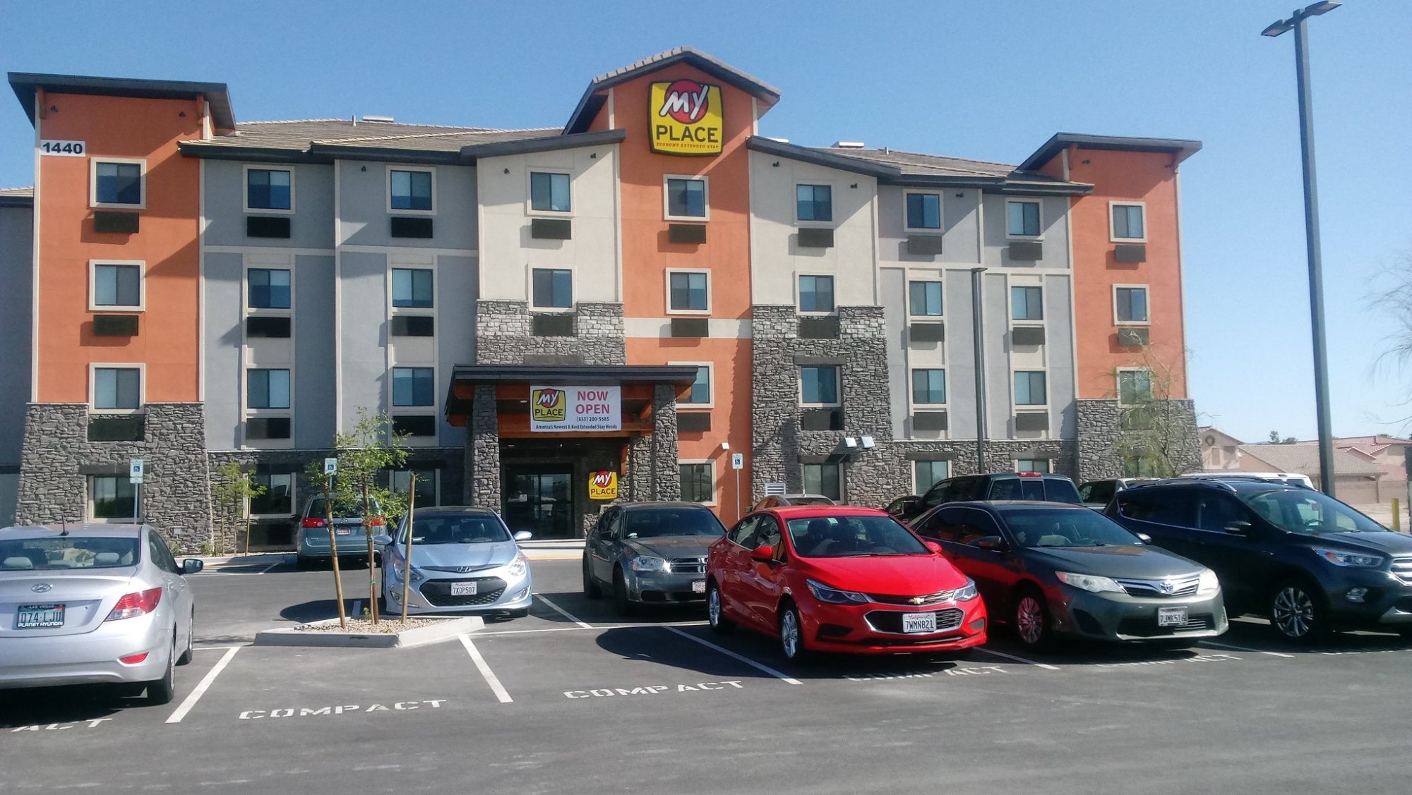 My Place Hotel - North Las Vegas, NV-浴室